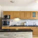 Ivy With Perfect Privacy, Pool, Sauna And Jacuzzi *