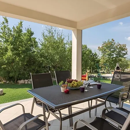 Ivy With Perfect Privacy, Pool, Sauna And Jacuzzi בית אירוח *