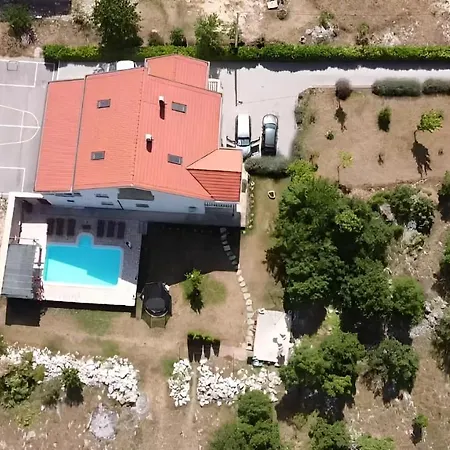 Ivy With Perfect Privacy, Pool, Sauna And Jacuzzi *