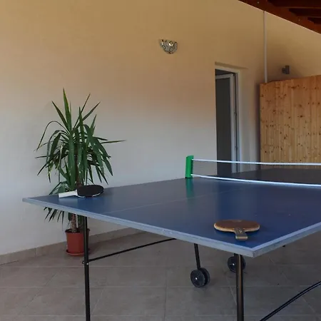 Ivy With Perfect Privacy, Pool, Sauna And Jacuzzi בית אירוח *